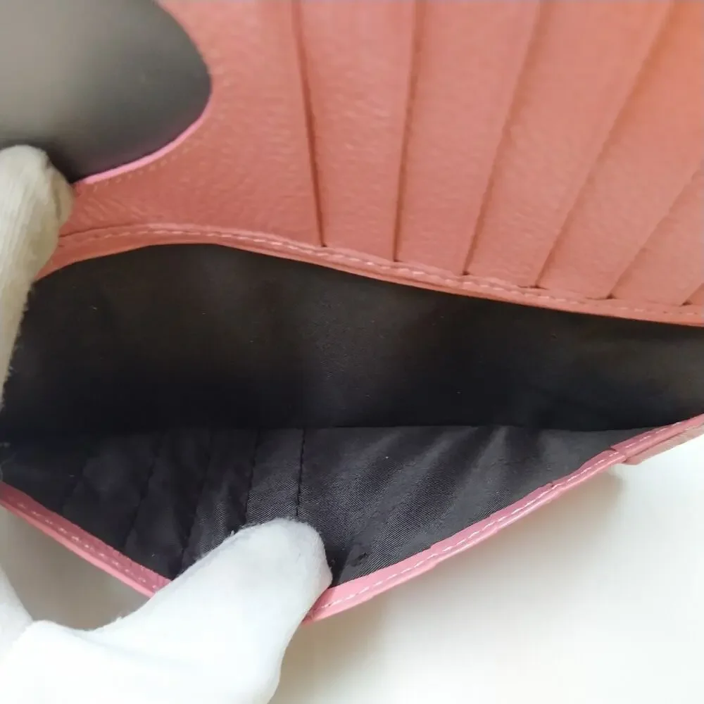 B.T.Rose Pink Pebbled Leather Credit Card ID Window Bifold Wallet